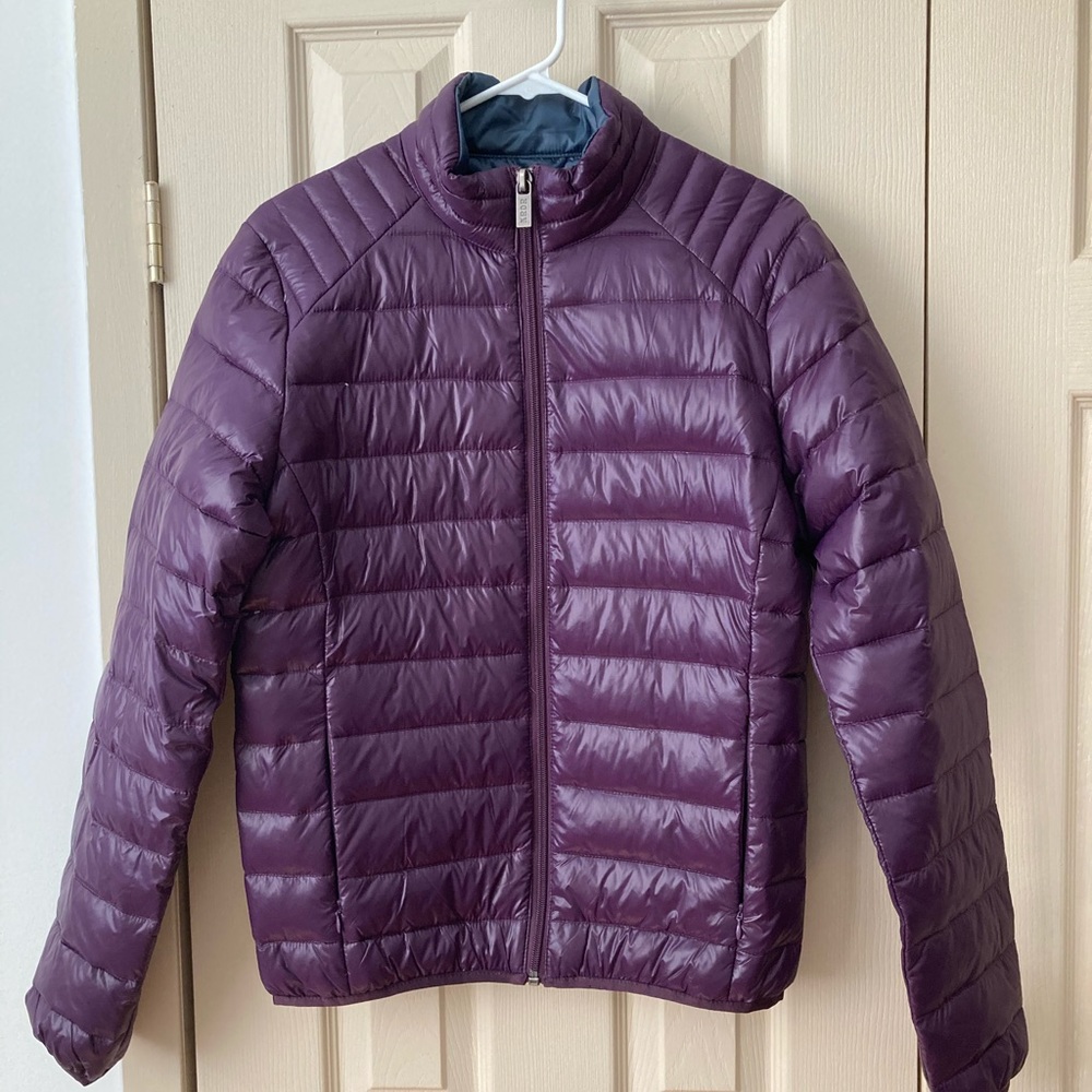 Ultra light dawn men’s jacket from Italy. Slim fit